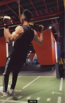 維達健身-Ziv 教練 - 懸吊背部訓練示範