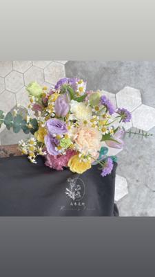 芮希花所 - 捧花