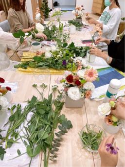 馨嶼花藝 Thing Flowers - 鮮花作品上課紀錄 馨嶼花藝 Thing Flowers - 鮮花作品上課紀錄