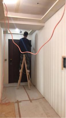 Jun油漆個人工作室 - 施工前
這場很多眉眉角角其實不怎麼好做，
尤其是木作釘的造型，
還蠻考驗技術的～
整間全室一般水泥漆，
局部牆面裂痕釘洞補土。
#歡迎詢問關於油漆各種疑問
#工作地點：桃園慈文路