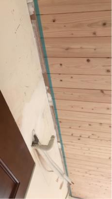 Jun油漆個人工作室 - 施工前
這場很多眉眉角角其實不怎麼好做，
尤其是木作釘的造型，
還蠻考驗技術的～
整間全室一般水泥漆，
局部牆面裂痕釘洞補土。
#歡迎詢問關於油漆各種疑問
#工作地點：桃園慈文路