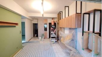 Jun油漆個人工作室 - 施工後
全室一般水泥漆～
天花板封板部分批土研磨，
全部天花板及牆面噴九大I白，
幾面牆搭配碧綠色：）
完美搭配。
#歡迎詢問關於油漆各種疑問
#工作地點：桃園藝文特區