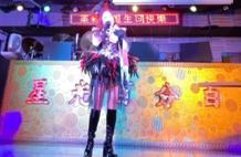 鐵肺歌后～茱莉 - 歌廳駐唱