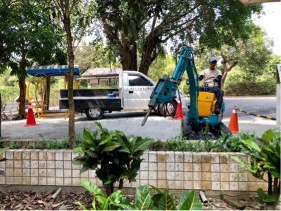 程于景觀有限公司 - 挖機整地作業