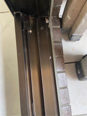 安倫清潔 -  窗框清潔2-後