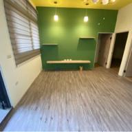 益昌室內裝潢 - 塑膠地磚。調光簾。