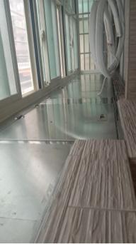 余仁億 - 外牆白鐵窗。內部鋁窗。儲物白鐵櫃