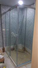 巴登企業有限公司 - 一字加固定橫拉淋浴拉門