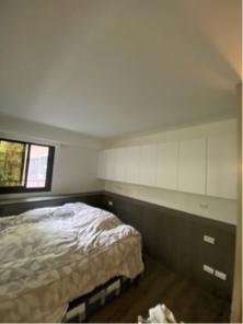 牆壁的化妝師 - 
