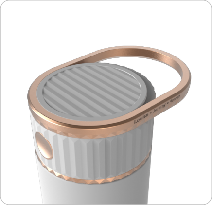 思微設計整合有限公司 - 【 吸管杯_美好育兒生活提案】
這是給 8 個月到 2 歲的小朋友使用的吸管杯 . 我們經過蒐集資料與研究 , 發現 :
1. 此類產品的主要採購者決策者為媽媽 , 媽媽的感受決定了購買的關鍵 . 而媽媽本身的感受是被忽略的 .
2. 市面上的產品主要是從小朋友的觀點去設計與製造的 , 完全沒有顧及媽媽的感受 .
故我們認為 : 以媽媽 TA , 會有不錯的銷售業績 , 且可以與競品區隔 . 