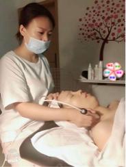 向陽美容spa - 彰化客戶家，做皮膚抗衰