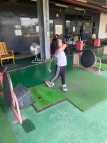 Jane’s cheerful golf - 