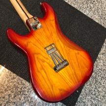 陳皇愷 - 吉他組裝完成品