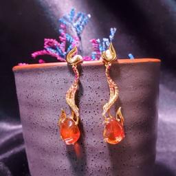 Vita 潘 - 墨西哥火蛋白+彩剛+18K金