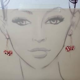 Vita 潘 - 紅尖晶石+白鑽