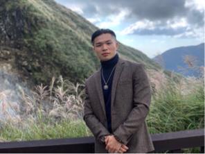 許瑞宏 - 教練長相