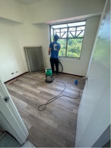 家事幫專業居家清潔公司 - 清潔中