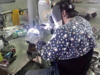 允鑽企業社 - 風管焊接施工