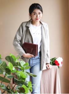 Louis’ Studio - 包包+模特 Louis’ Studio - 包包+模特