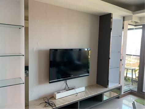 榆辰窗簾地板壁紙室內裝璜統包工程 - 