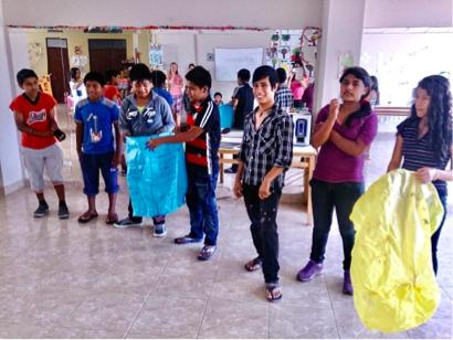 西語教學/西文翻譯/華語教學 - 秘魯華語教學-天燈製作