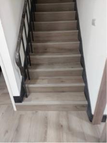 富築室內設計 地板/壁紙/窗簾 -  