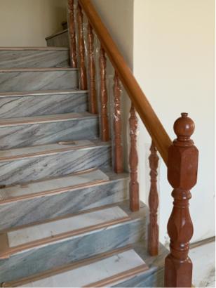 為安工程 - 麵包型扶手 搭配花瓶式 車指