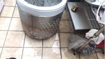 貴賓清潔環保工程 - 洗衣機清洗前