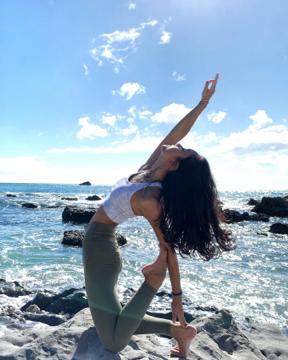 靜 瑜珈 -  Ocean yoga