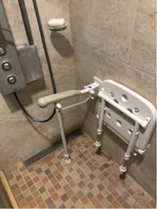 Pinwoof品屋傢居-無障。愛設計 - 折疊的浴室淋浴椅 Pinwoof品屋傢居-無障。愛設計 - 折疊的浴室淋浴椅