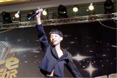 徐晟皓 - 擔任 好聲音歌唱比賽主持人