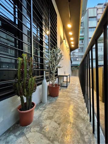 元進實業有限公司 - 石牌店外觀