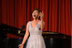 如茵老師 - 聲樂演唱 如茵老師 - 聲樂演唱