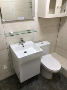 皇錦有限公司 - 新店安康路趙先生家裡廁所翻修完成 皇錦有限公司 - 新店安康路趙先生家裡廁所翻修完成