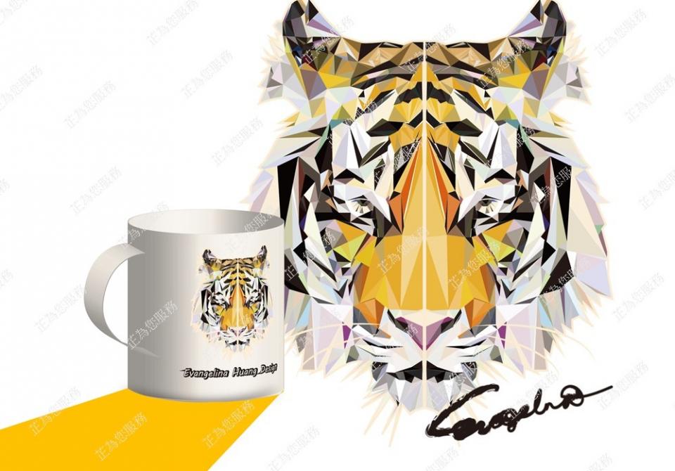 Evangelina Huang - 以polygon設計模式設計馬克杯今年是虎年以虎作為代表呈現，課後自我練習作品