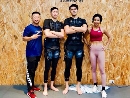 美人魚線Eling Huang🧜🏽‍♀️ - 