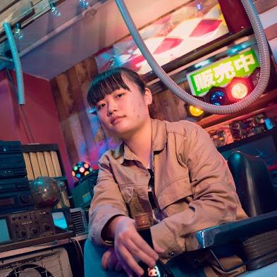 提供奧數教程服務的專家施亭妤