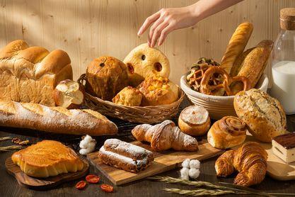 質數影像 - 食物攝影 - 吳克己《世界麵包地圖》
更多作品請參照:
https://www.behance.net/kiminbrush 質數影像 - 食物攝影 - 吳克己《世界麵包地圖》
更多作品請參照:
https://www.behance.net/kiminbrush