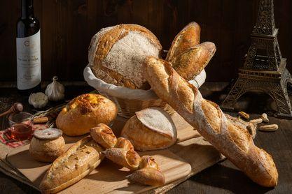 質數影像 - 食物攝影 - 吳克己《世界麵包地圖》
更多作品請參照:
https://www.behance.net/kiminbrush 質數影像 - 食物攝影 - 吳克己《世界麵包地圖》
更多作品請參照:
https://www.behance.net/kiminbrush