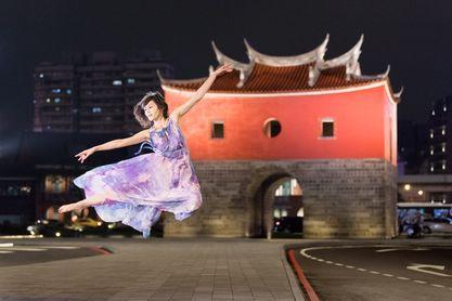 質數影像 - 舞蹈家形象攝影
更多作品請參照:
https://www.behance.net/kiminbrush 質數影像 - 舞蹈家形象攝影
更多作品請參照:
https://www.behance.net/kiminbrush