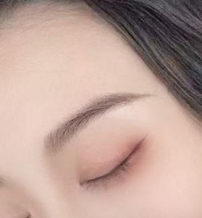 Salina/霧眉/美瞳線/歐洲漂唇/新娘秘書 - 霧眉