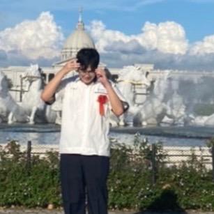 提供高中歷史服務的專家李權祐