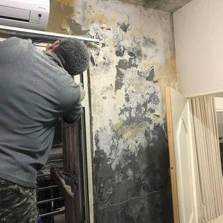 語堂防水抓漏工程 - 基隆百福社區壁癌處理施工中照片