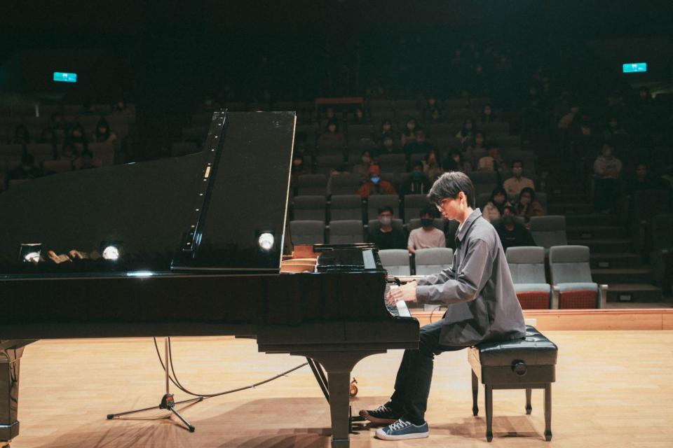 王柏鈞 - 於2022鋼琴社冬季音樂會演出