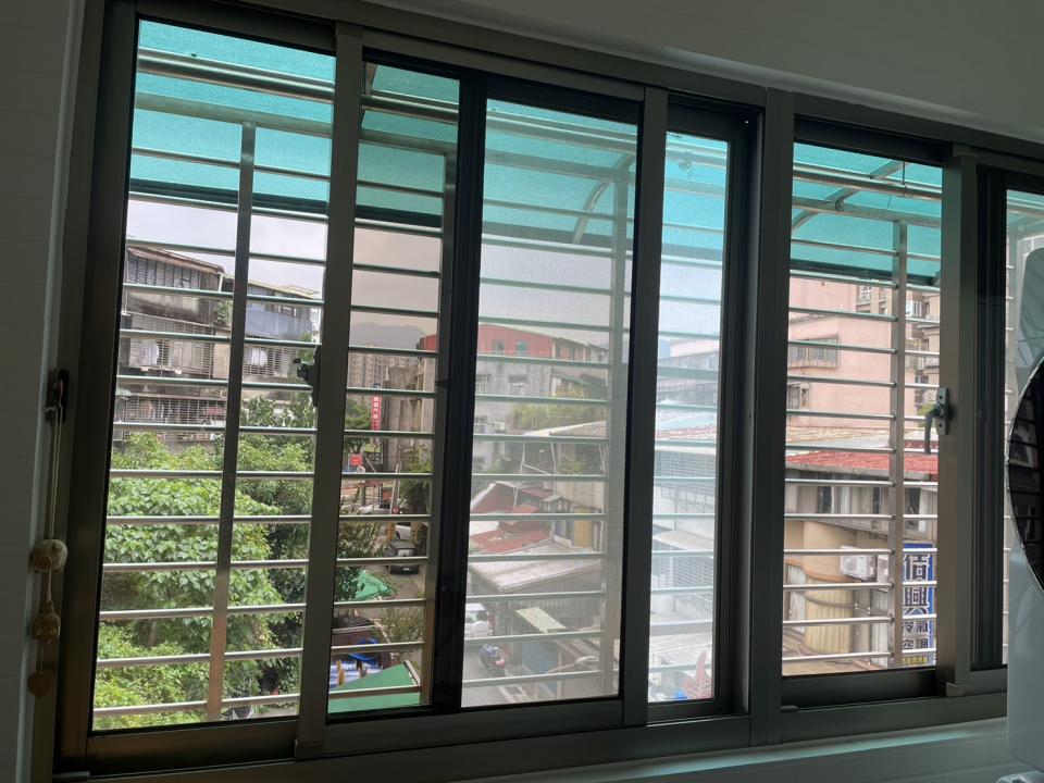 玻璃清潔案件圖片