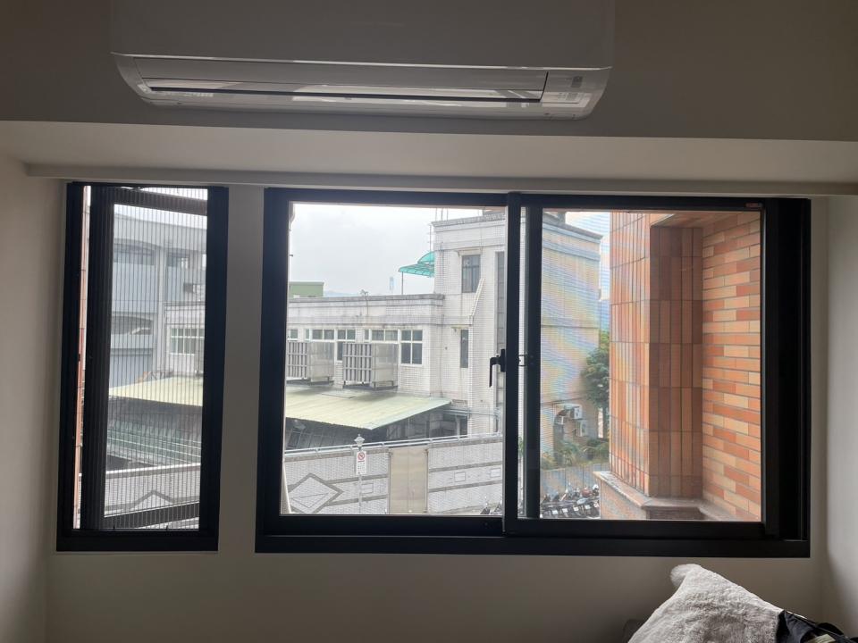 玻璃清潔案件圖片