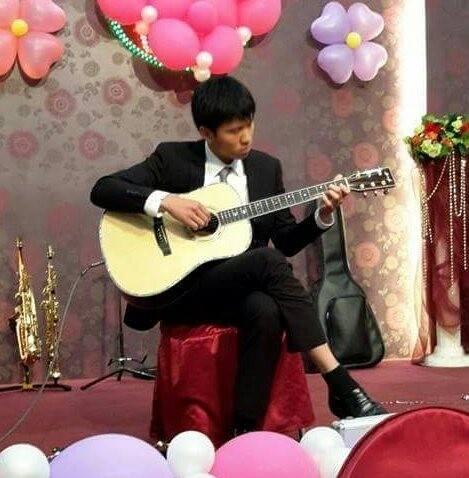 林凱毅吉他工作室｜台中學吉他｜豐原吉他教學 - 婚禮演出時照片
