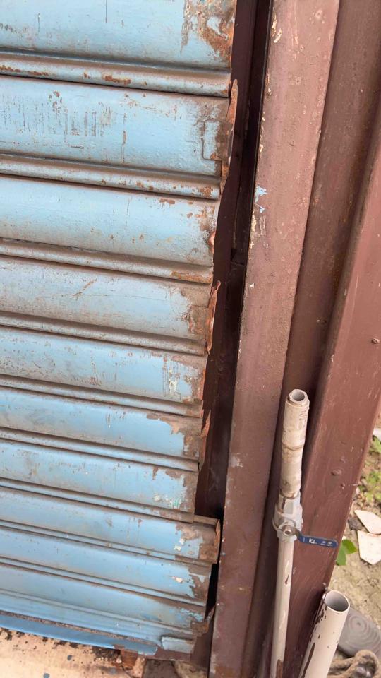 鐵捲門維修案件圖片
