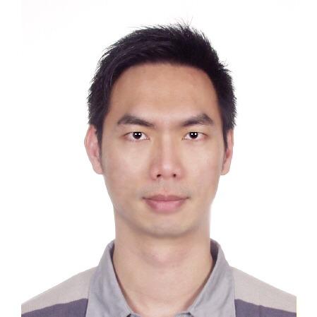 提供老人肌少症營養品服務的專家Leo健康管理