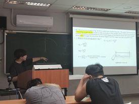 王教丞 - 物理助教